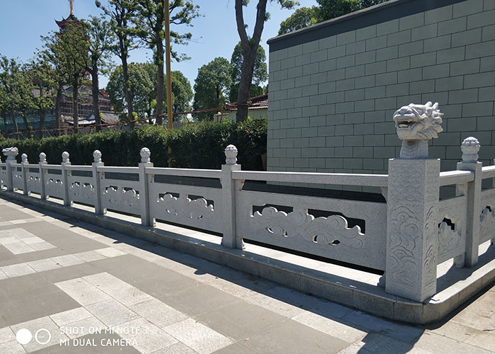 石栏板