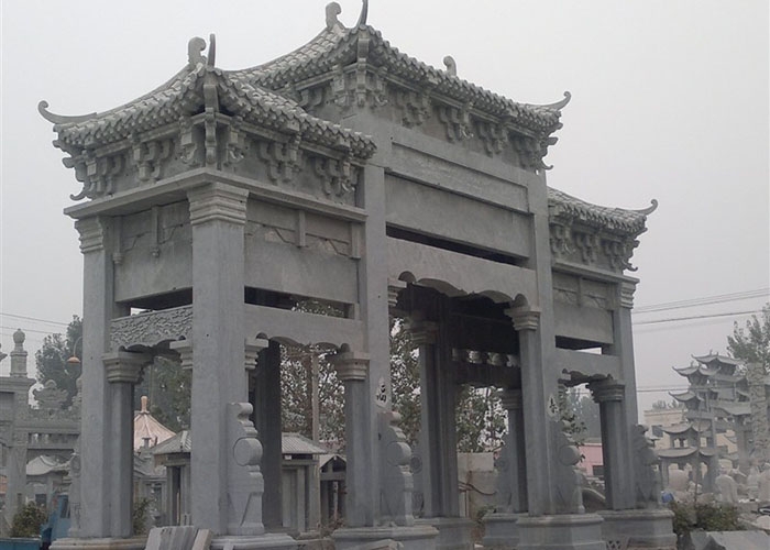 石雕牌楼