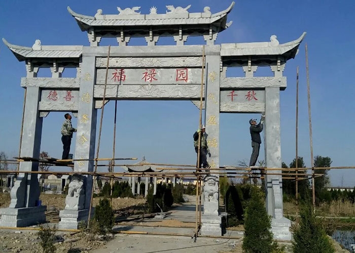 石雕牌楼