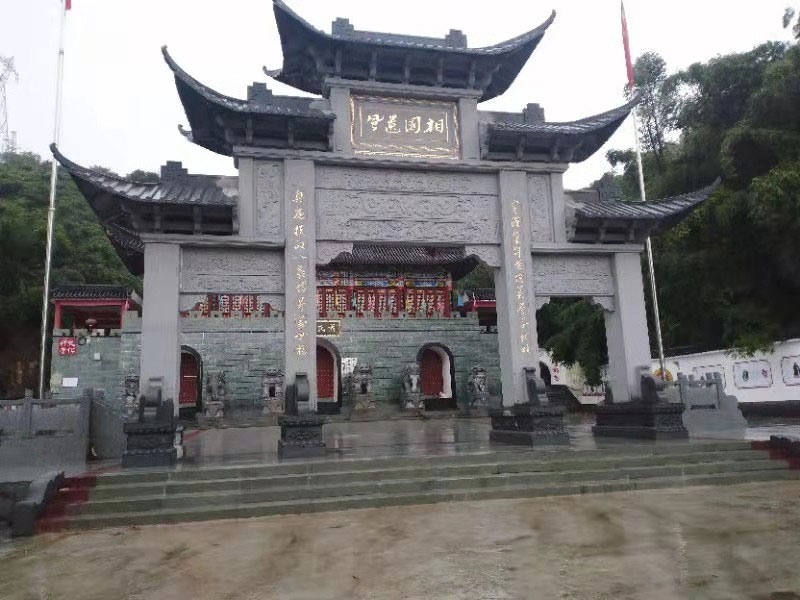 石雕牌楼