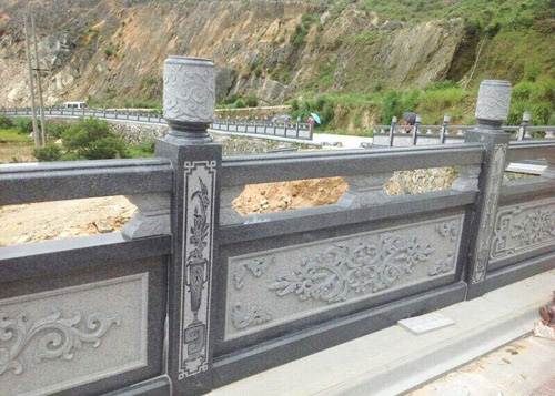 石栏杆
