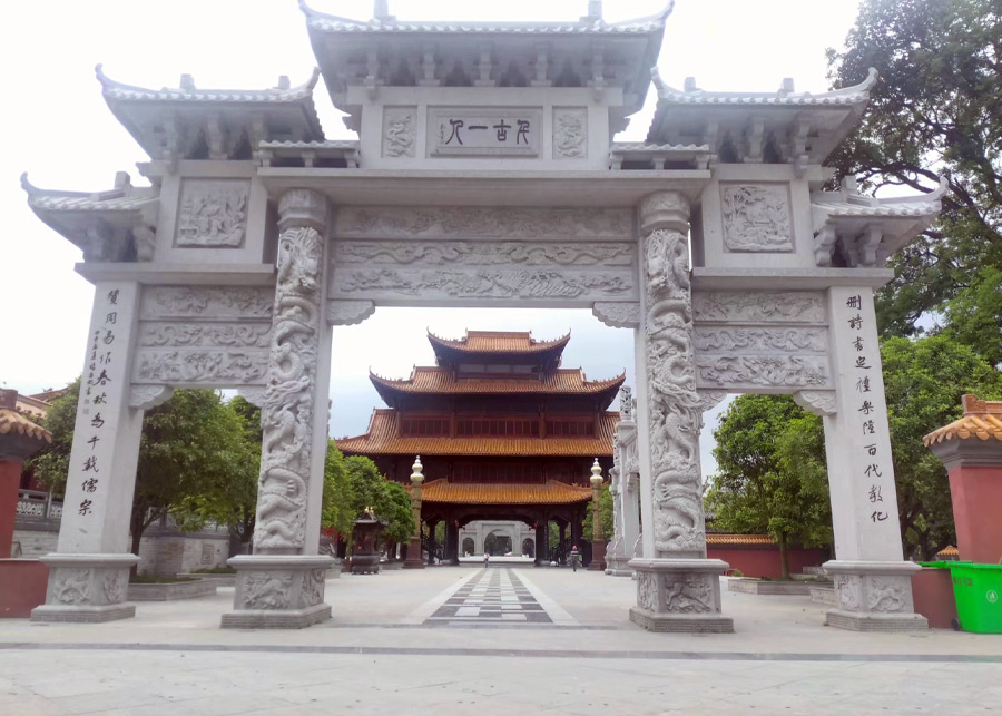 石牌楼50