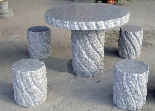 石桌石凳
