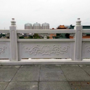 石栏杆
