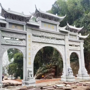石牌楼